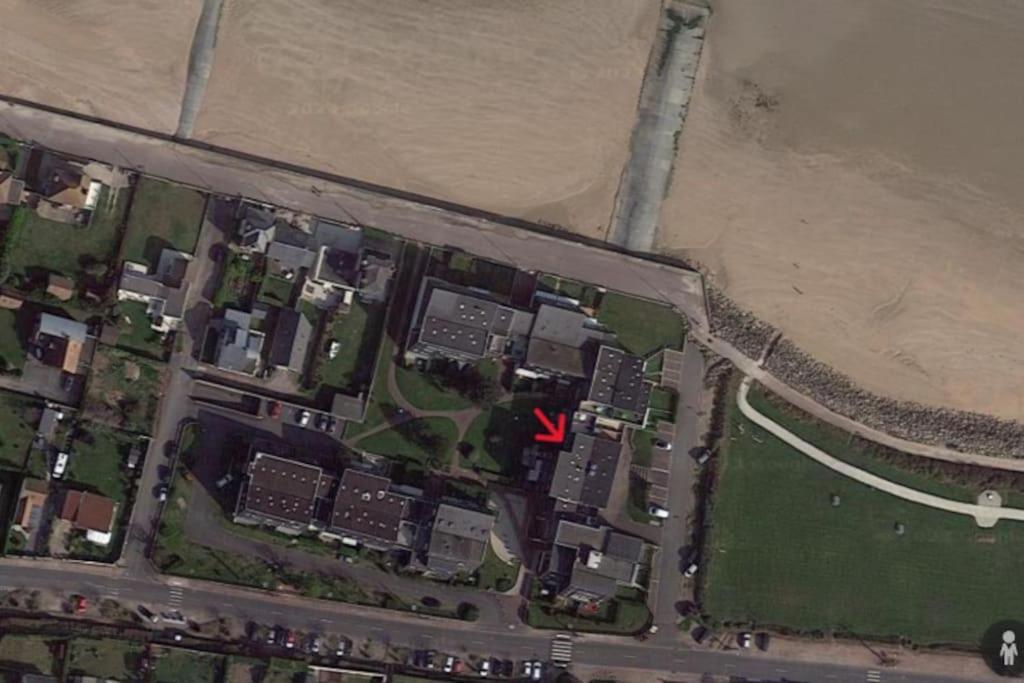 Appartement Acces Direct A La Plage Bernières-sur-Mer Eksteriør billede