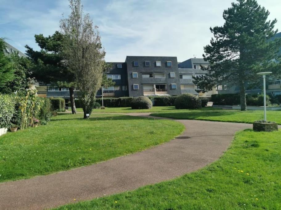Appartement Acces Direct A La Plage Bernières-sur-Mer Eksteriør billede